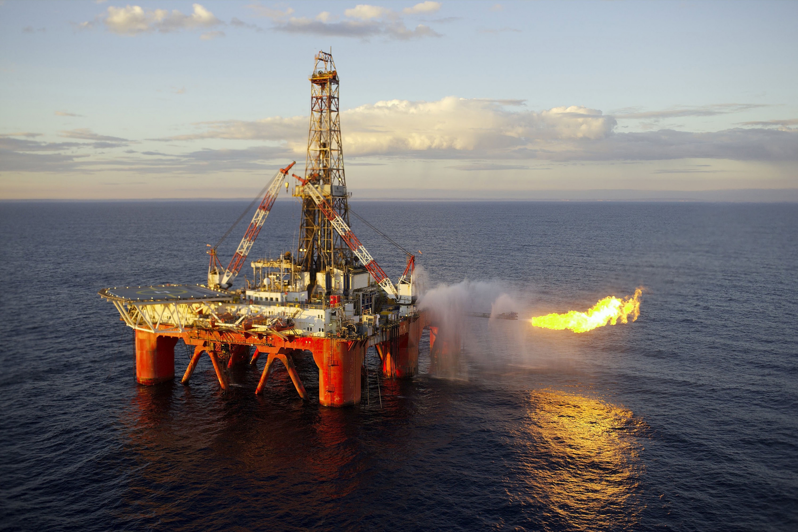 Robert Garvey/ Santos Ltd